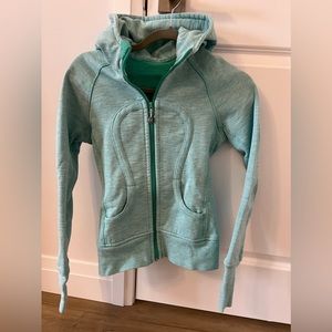 Lululemon scuba hoodie - classic fit - size 4